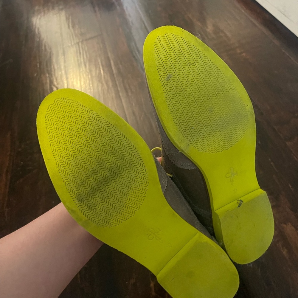 Cole Haan Oxford Suede Shoe - Picture 4 of 5